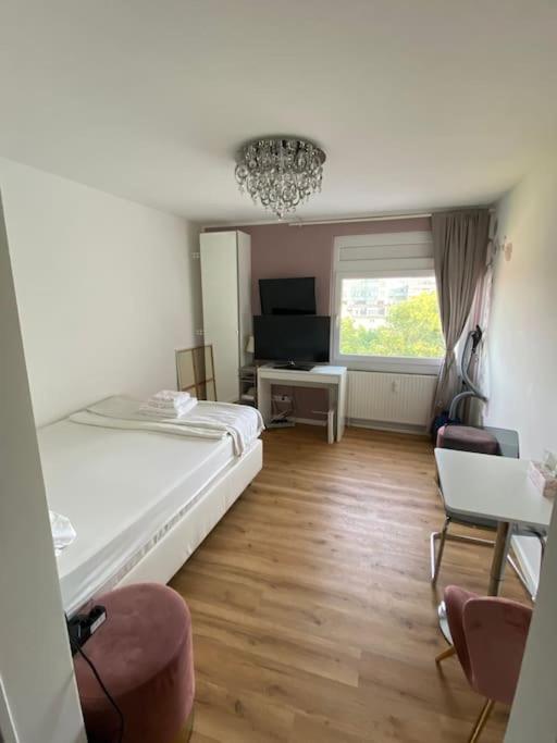 Schoene, Kleine, Gemuetliche Wohnung - Stadtmitte Maguncia Exterior foto